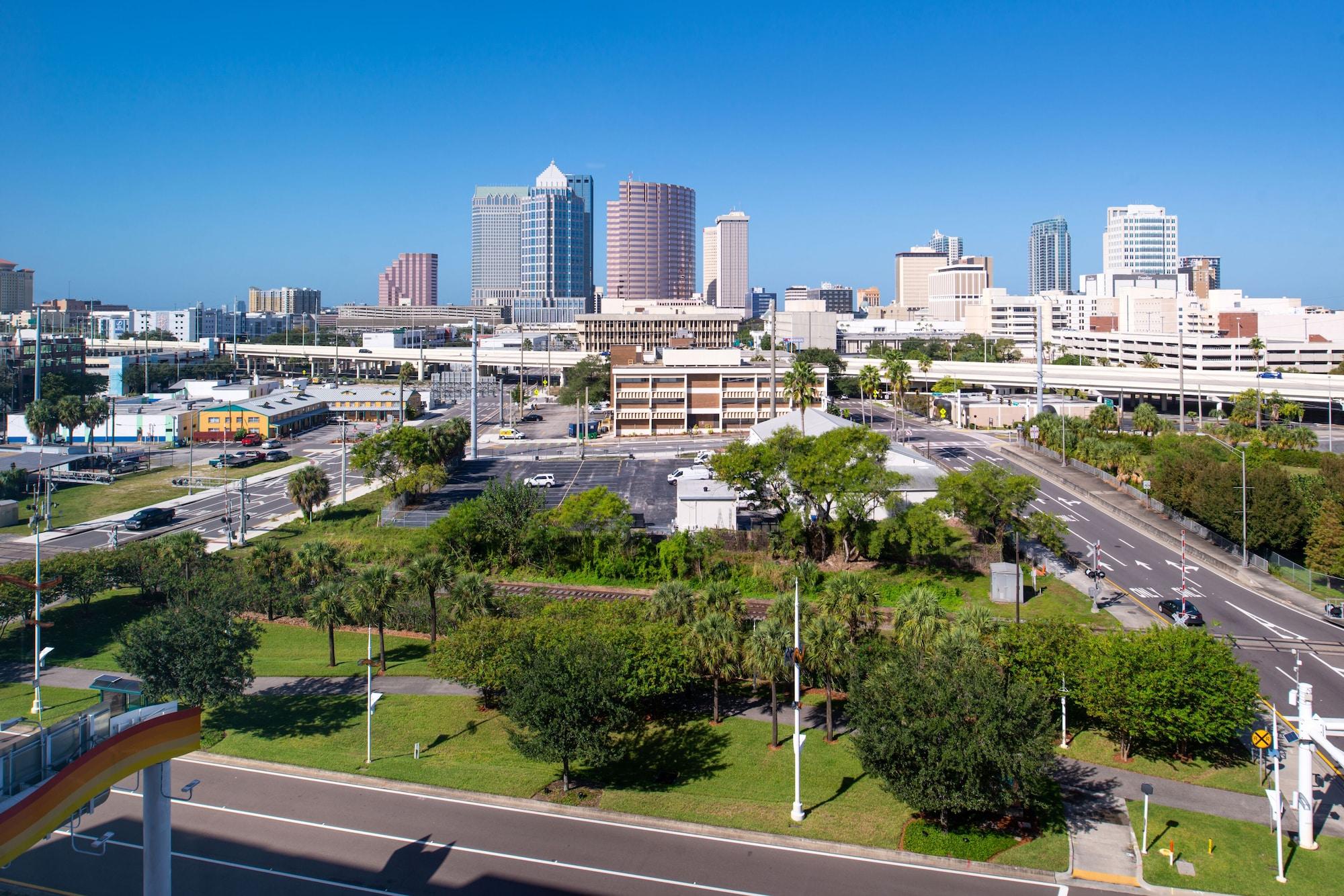 Home2 Suites By Hilton Tampa Downtown Channel District Exterior foto