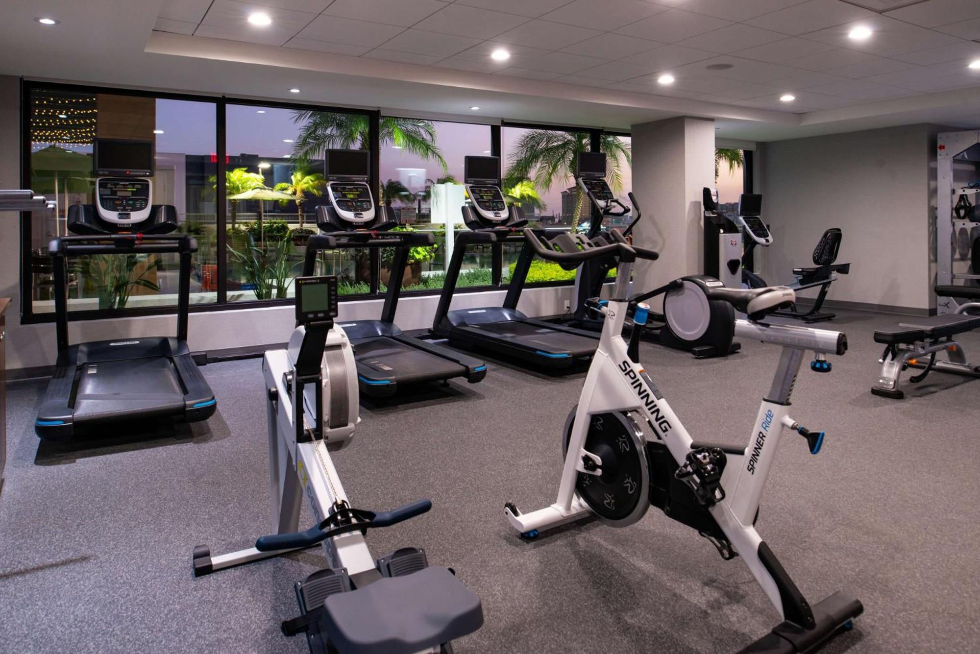 Home2 Suites By Hilton Tampa Downtown Channel District Exterior foto